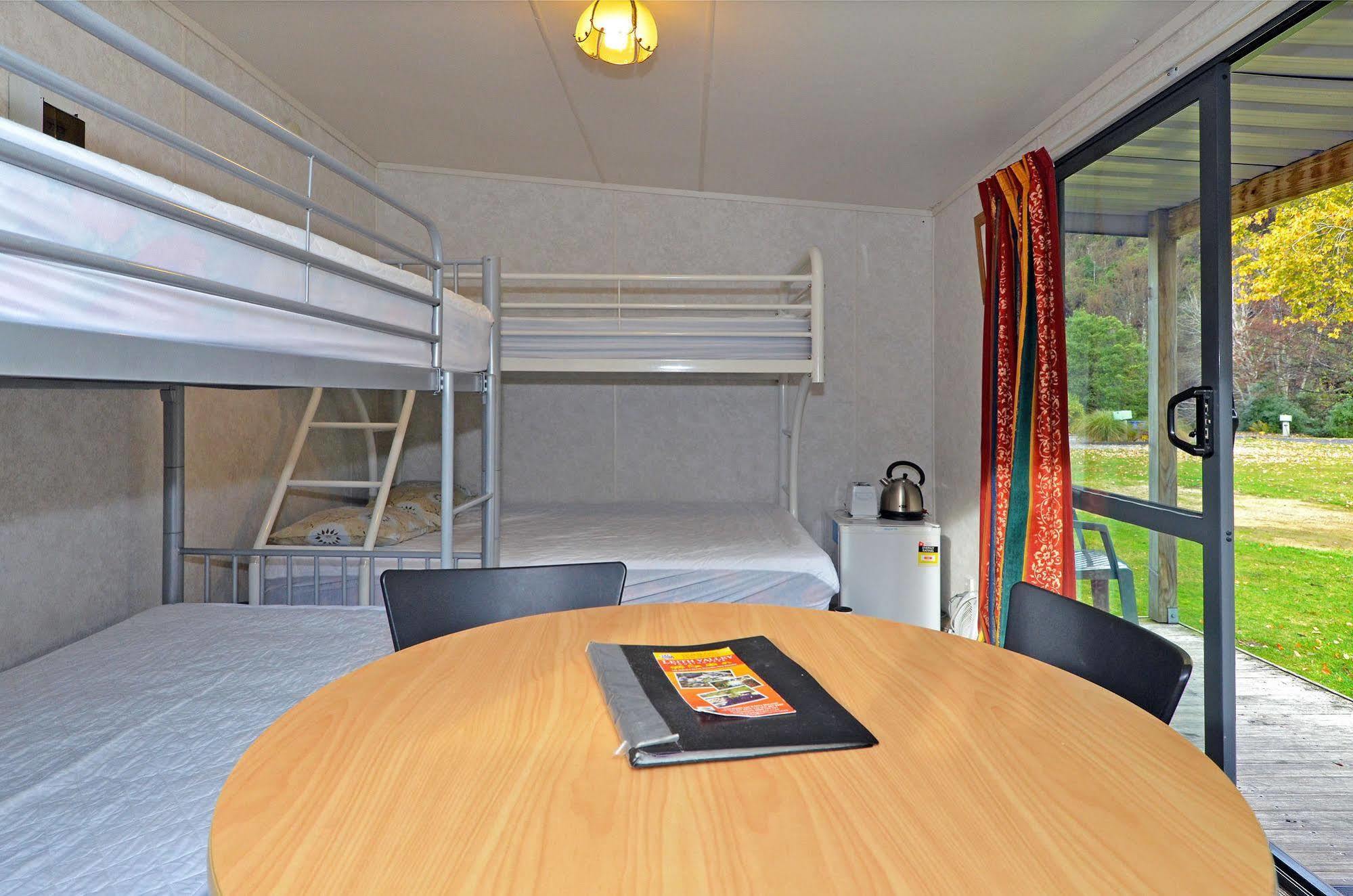 Leith Valley Holiday Park And Motels Dunedin Kültér fotó